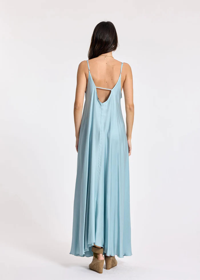 ROBE MAHE By LAUREN VIDAL