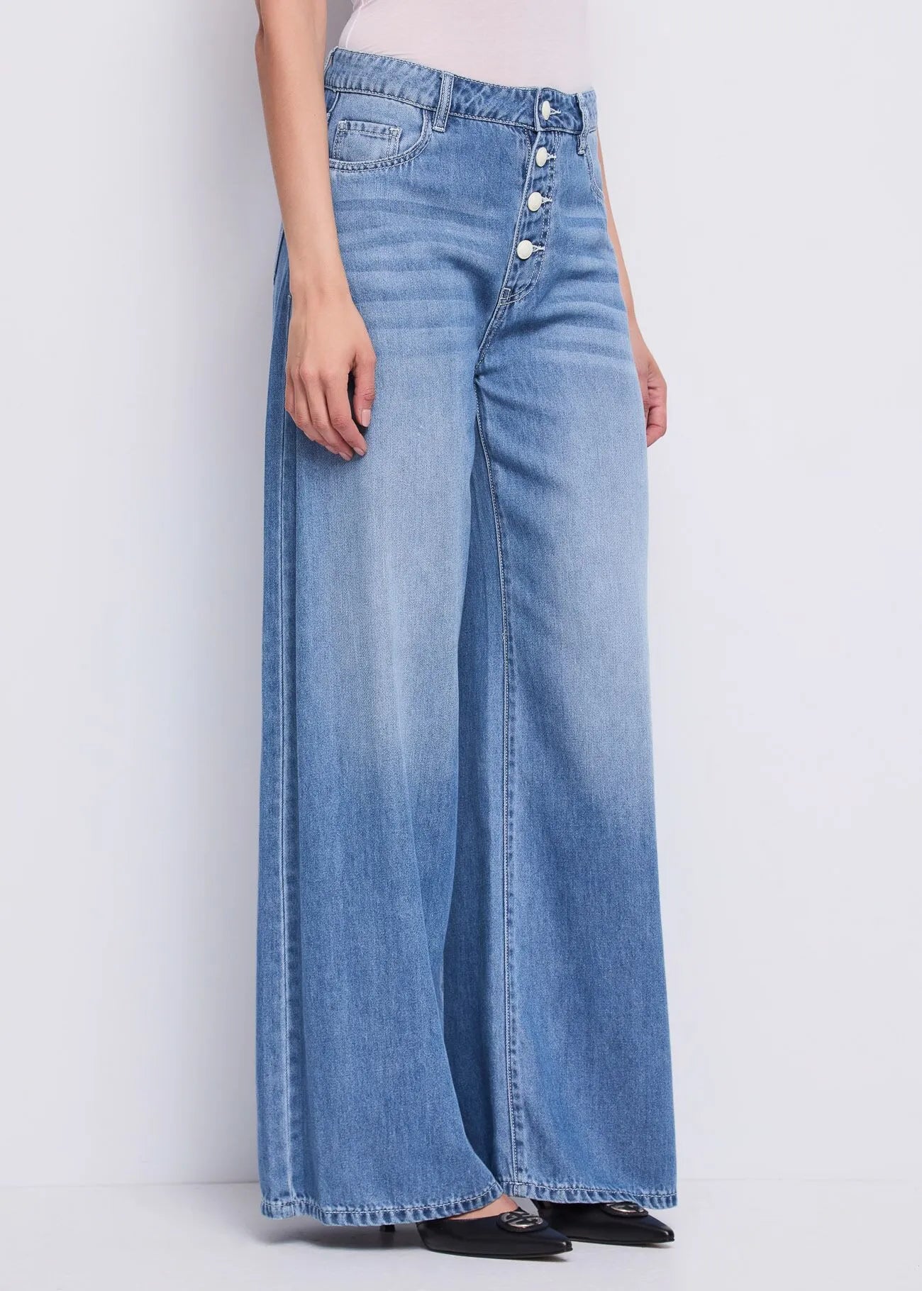 JEAN LARGE BD26025 By GAUDI
