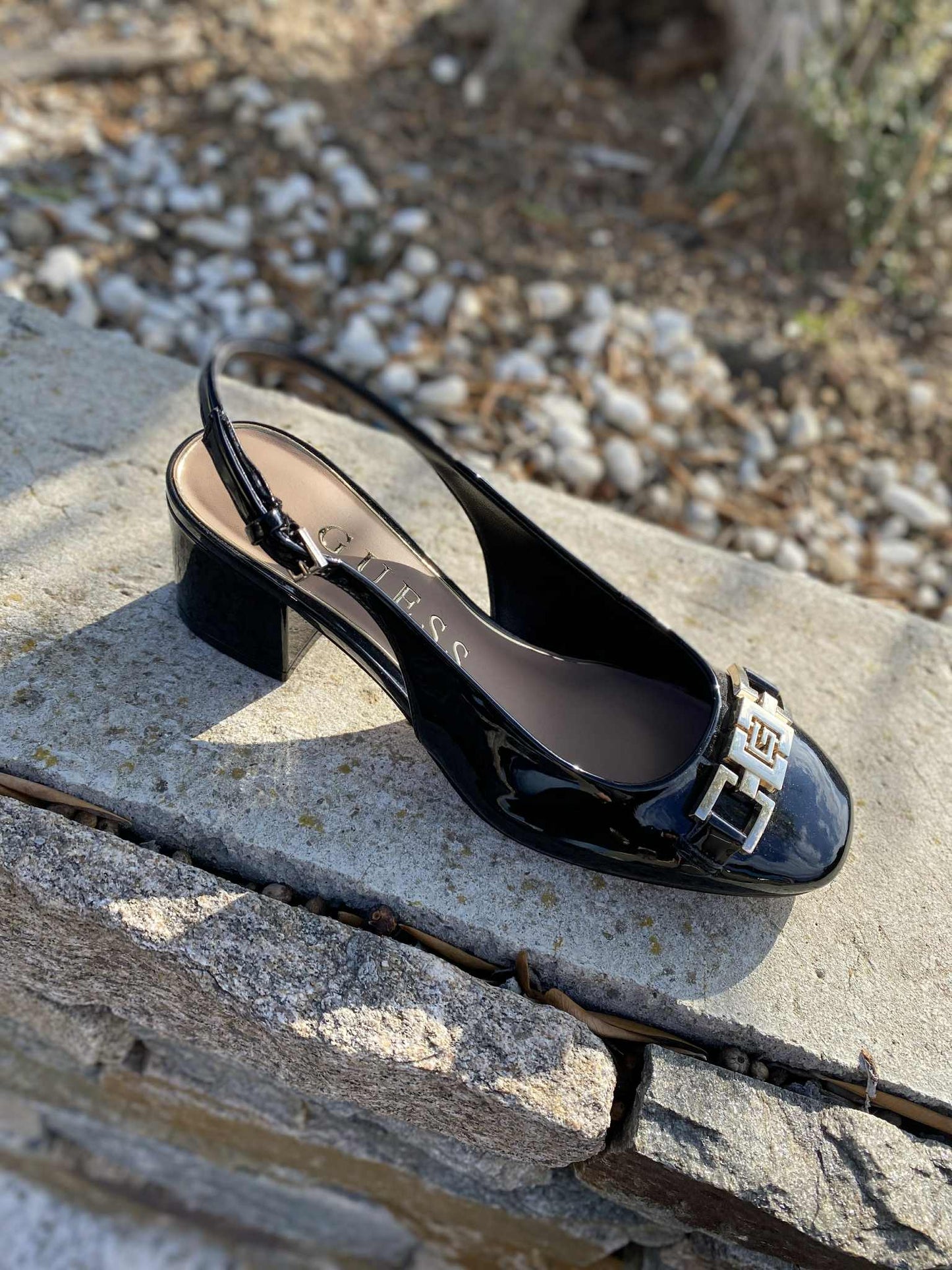 BALLERINES TALONS CARRES FLTCL2 By GUESS