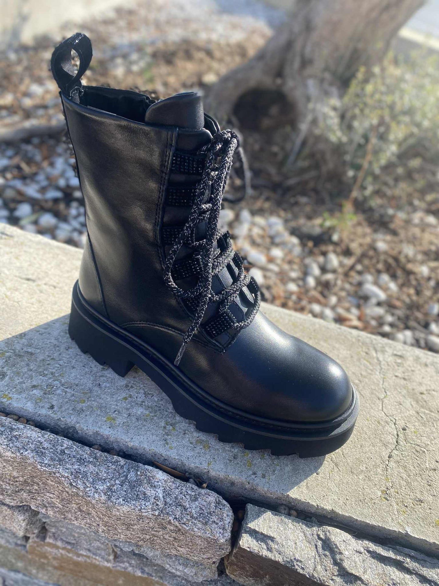 BOTTINE LACET STRASS SF2536S By TOSCABLU