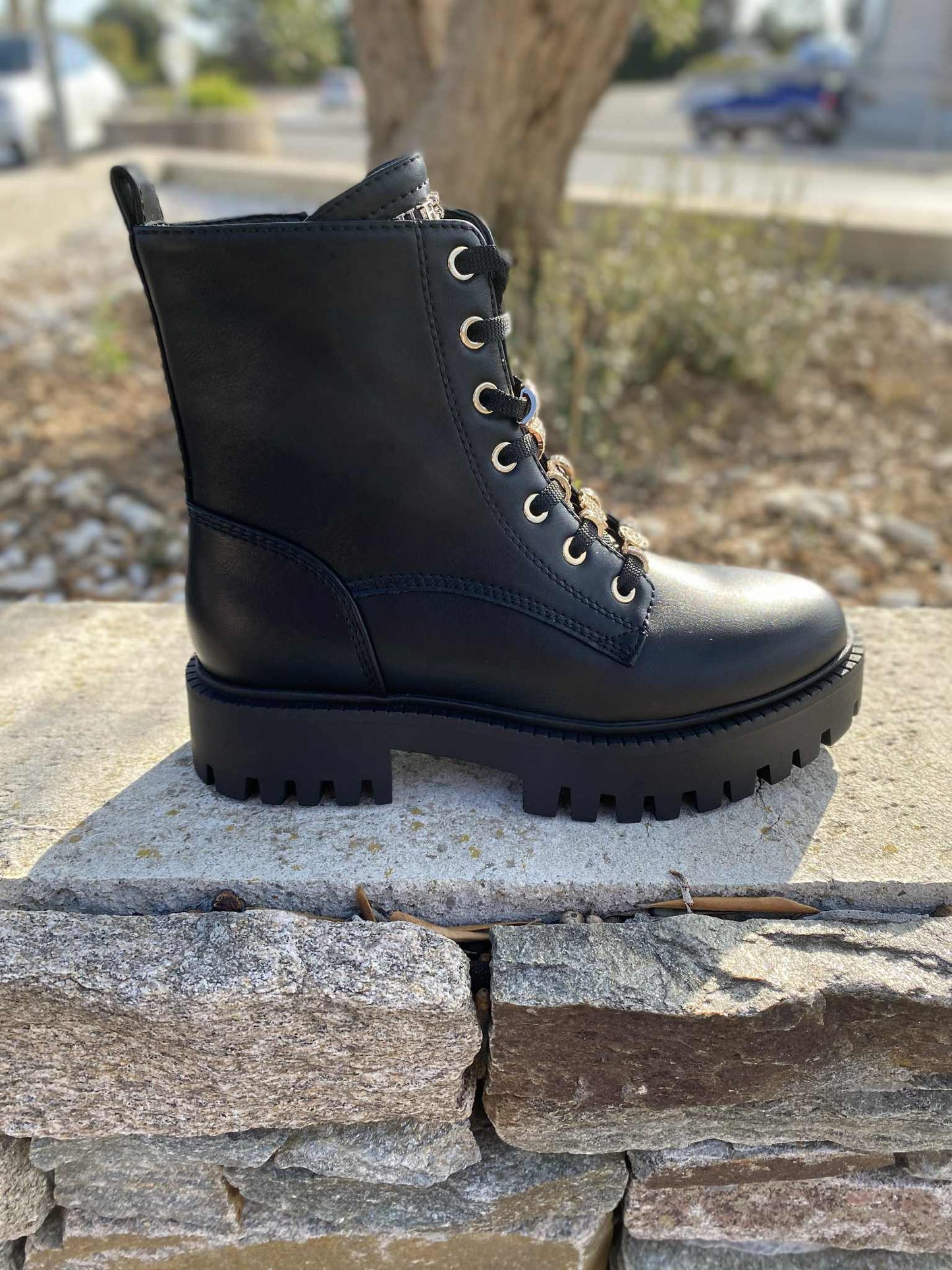 BOTTINE ARGENTEE FLTFNA By GUESS