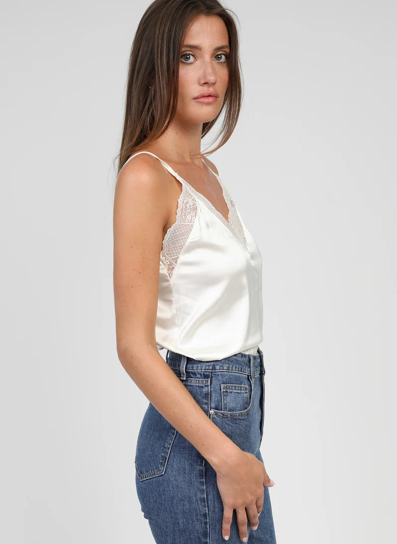 TOP SATINEE DENTELLE ADELAELL By ANGE