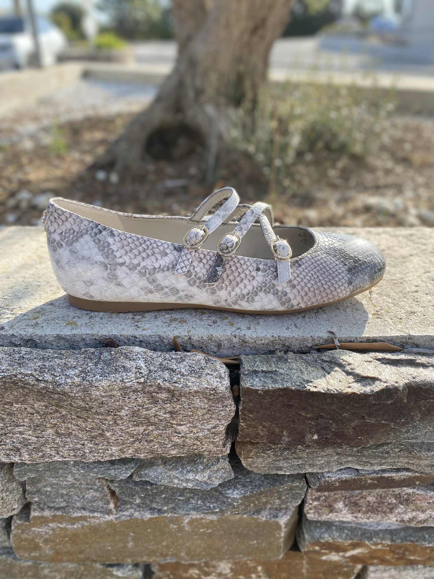 BALLERINE CIREE 3 BRIDES FLTKAL By GUESS