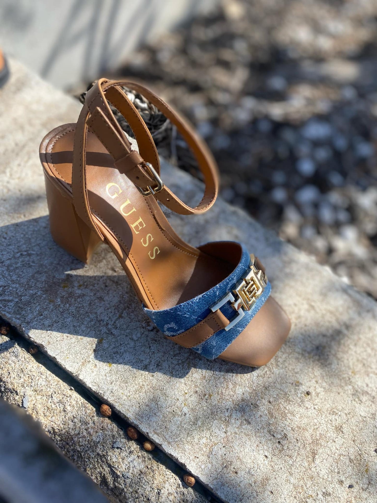 SANDALES TALON FLJGR2 By GUESS