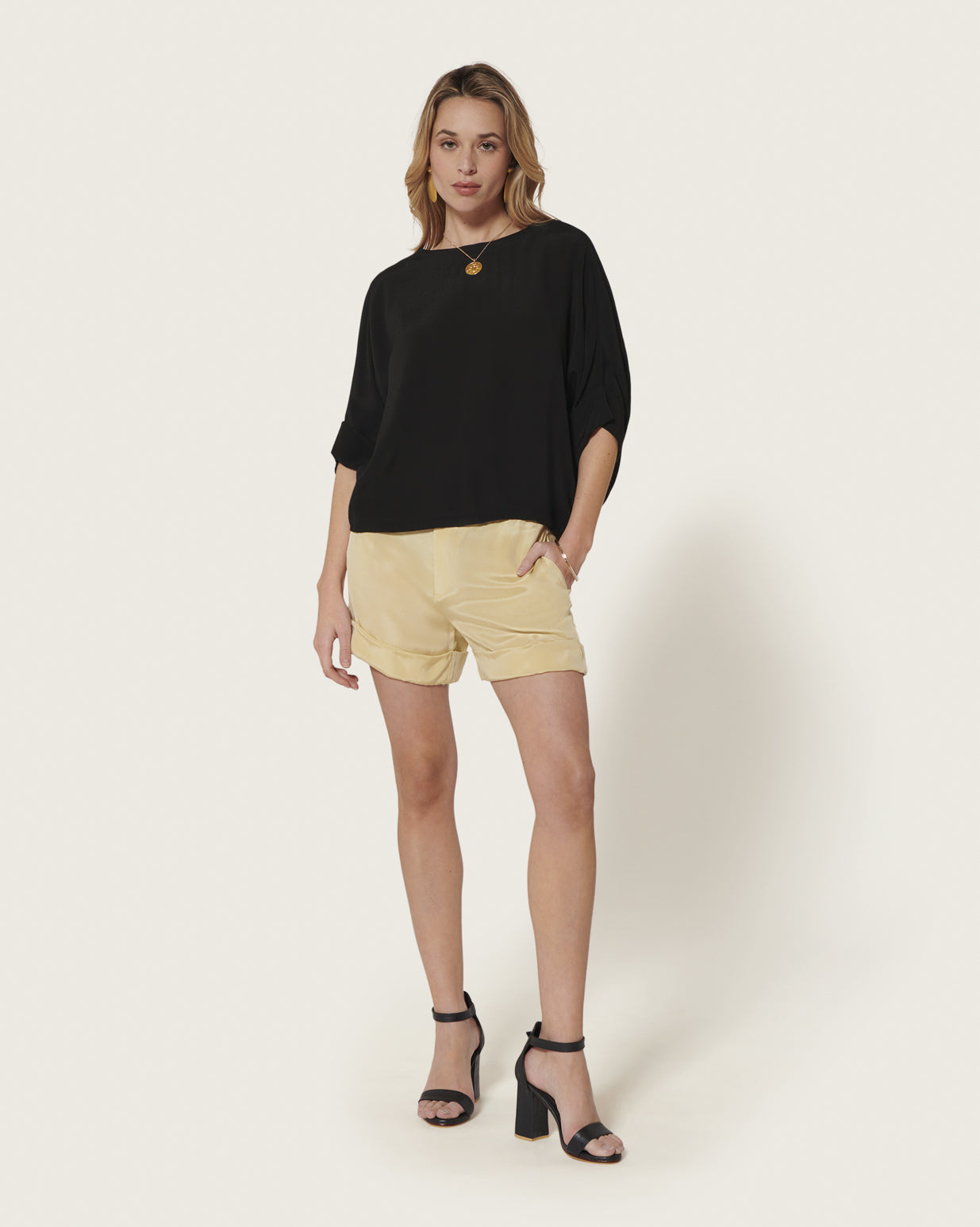 TOP DOS OUVERT BUCKLEY By KARMA KOMA