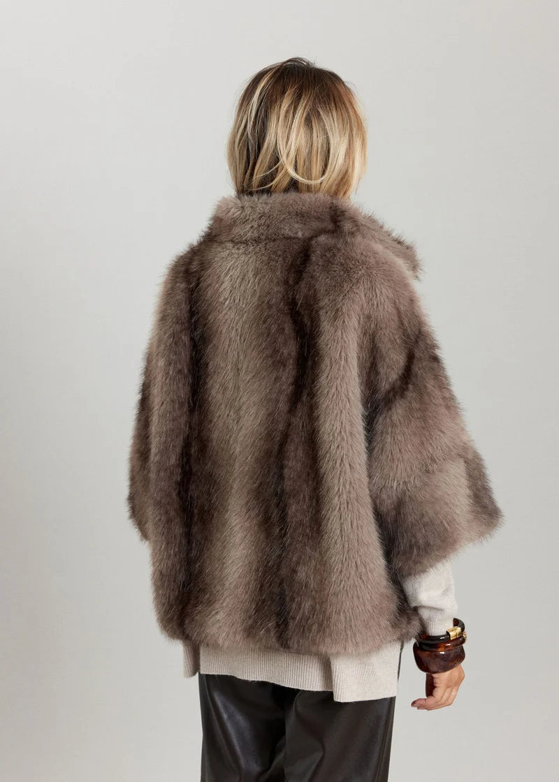 VESTE FOURRURE S/MANCHE DOVA By LAUREN VIDAL