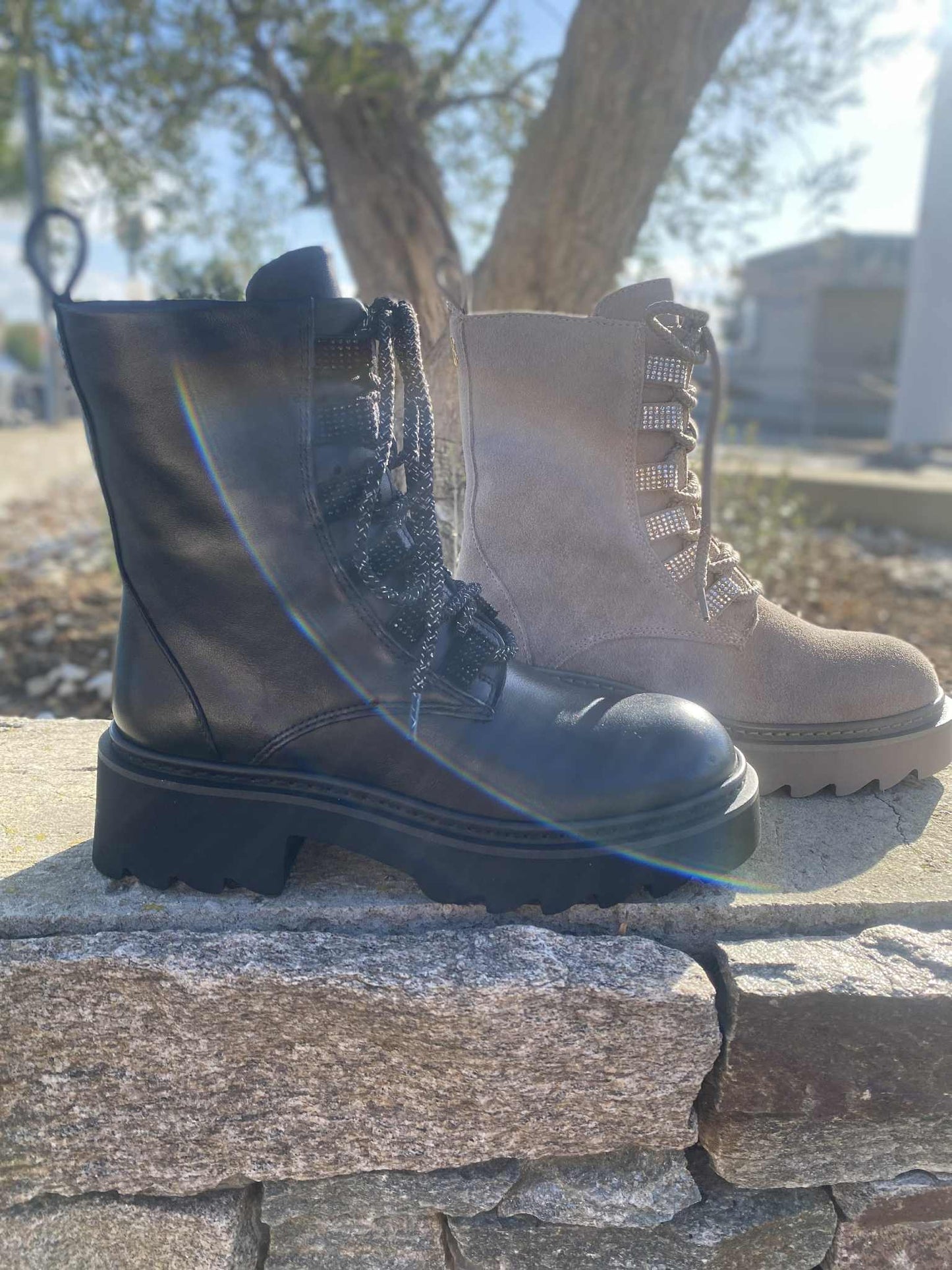 BOTTINE LACET STRASS SF2536S By TOSCABLU