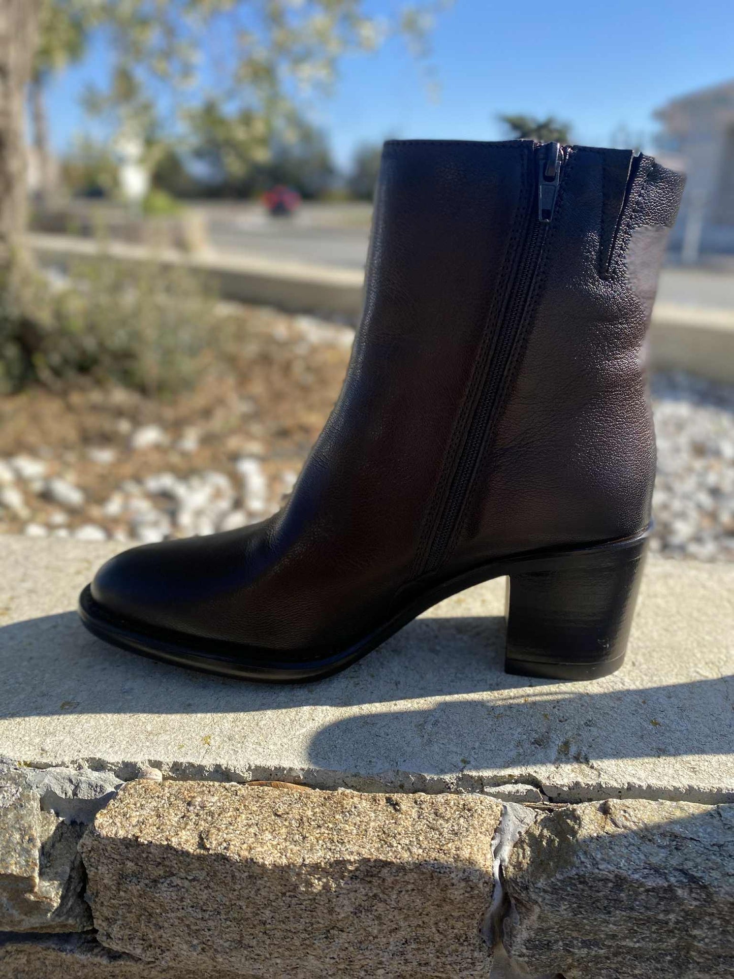 BOTTINES BOUT ROND 25318H By TAMARIS