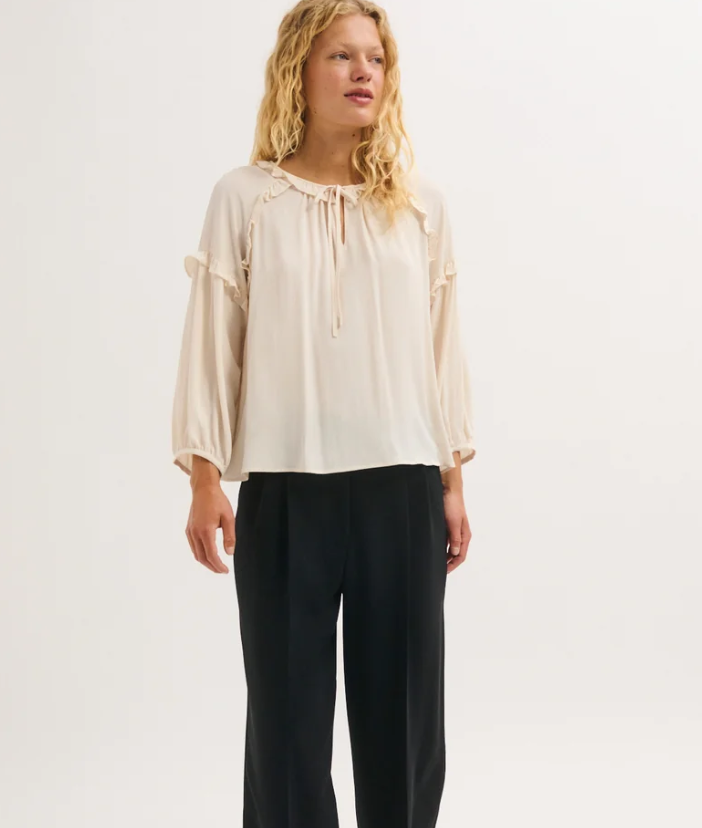 BLOUSE A VOLANT LARISSA By PABLO