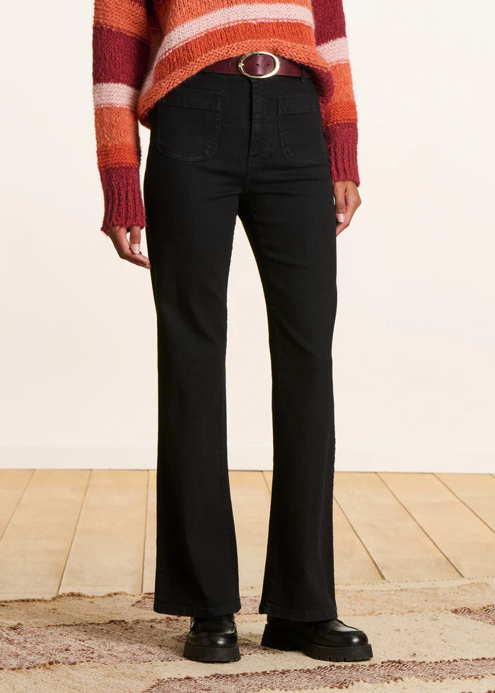 JEAN EKOU By LA FEE MARABOUTEE