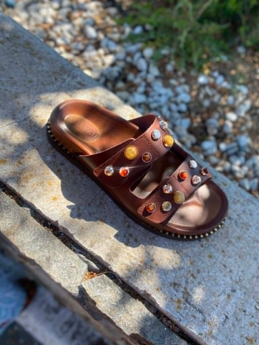 MULE CUIR CLOUTEE LIANA By CARYATIS