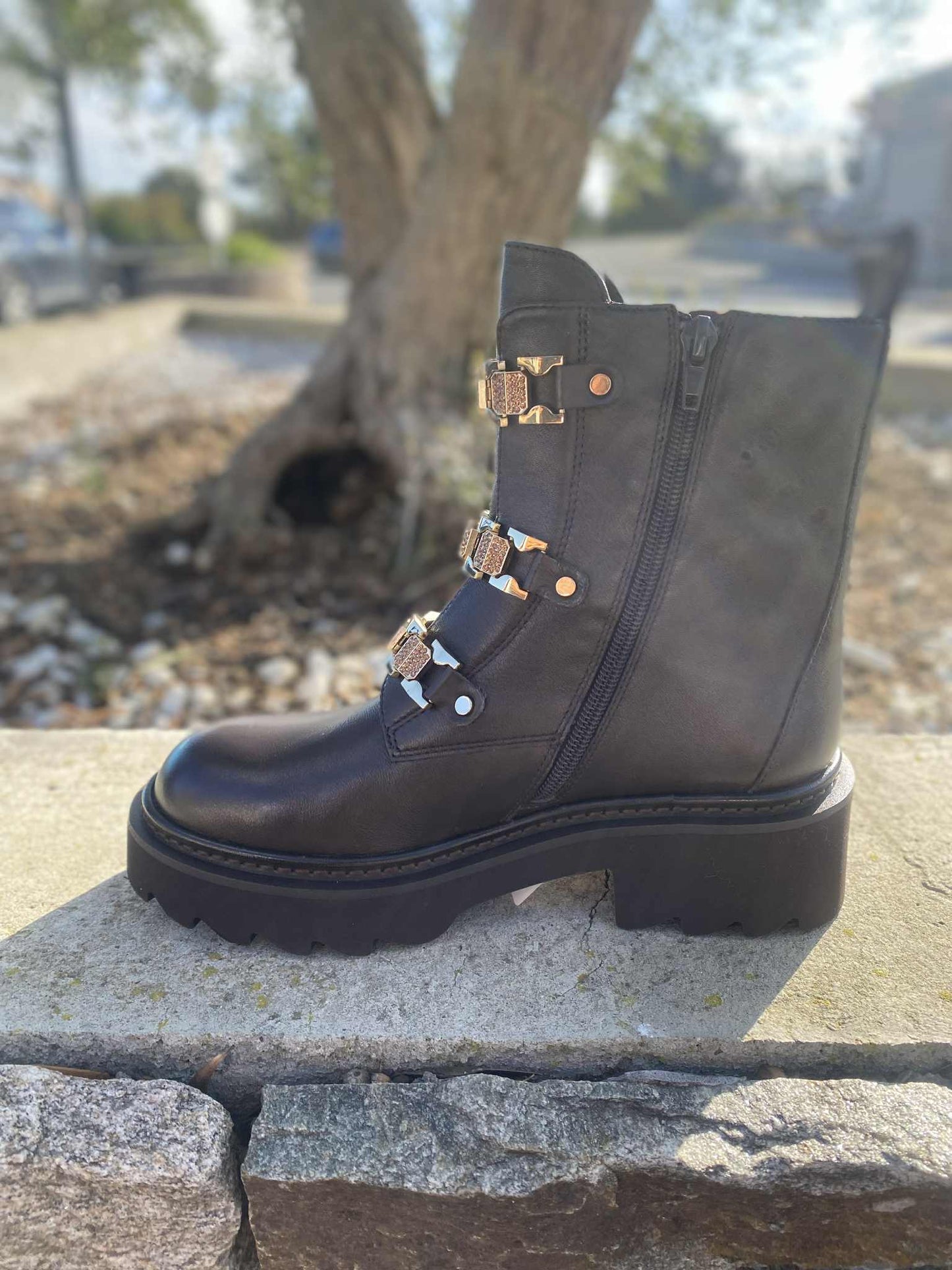 BOTTINE BOUCLE SF2536 By TOSCABLU