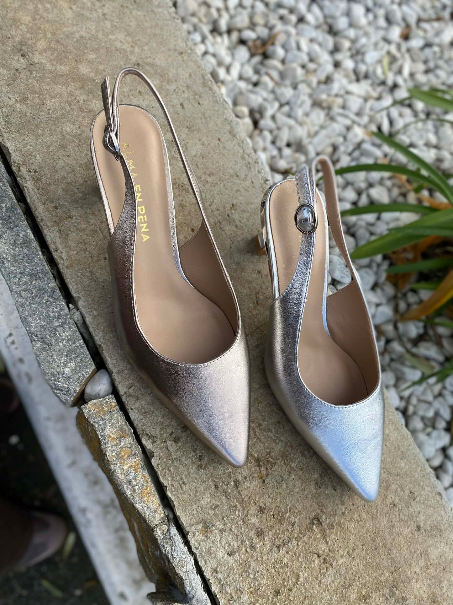 ESCARPIN PETIT TALON V261850 By ALMA EN PENA
